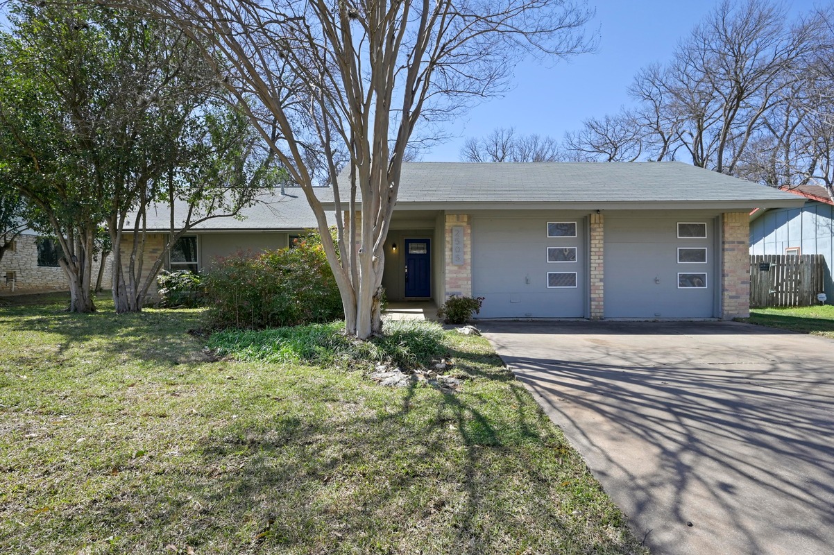 2494 Baxter Rd 2505 Baxter Drive